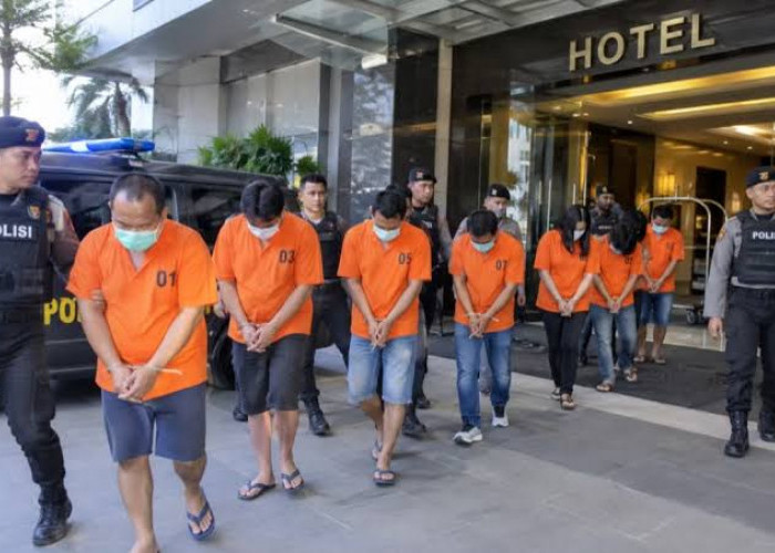 Delapan Orang Diamankan di Hotel Surabaya, Tiga di Antaranya Anggota DPRD
