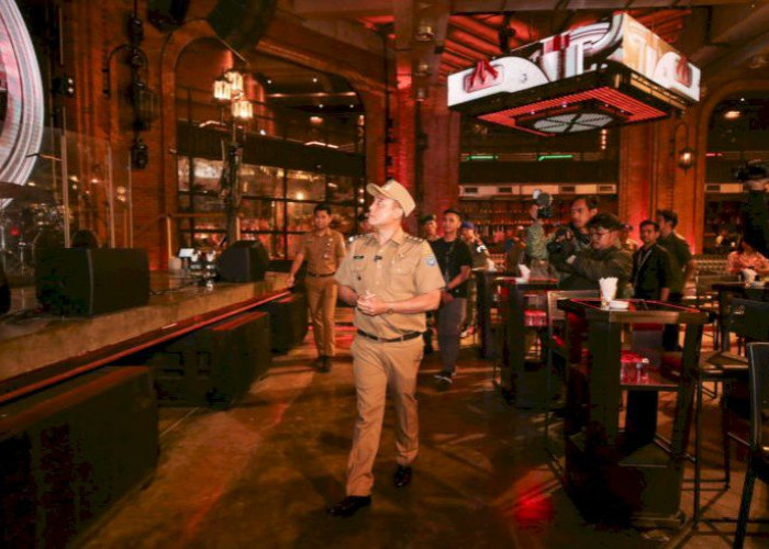 Pesta Sabun Tak Berizin di Bandung Dibubarkan Aparat