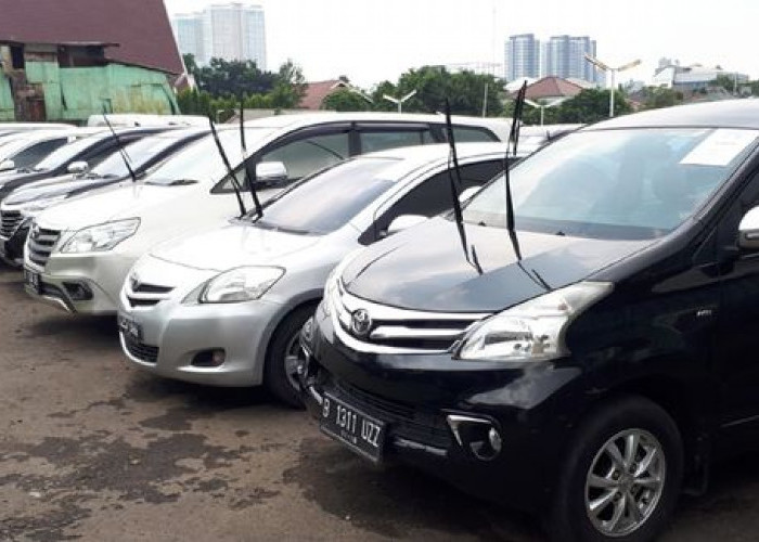 Jangan Mudah Tergiur karena Murah! Ini Bagian Penting yang Wajib Dicek saat Beli Mobil Bekas