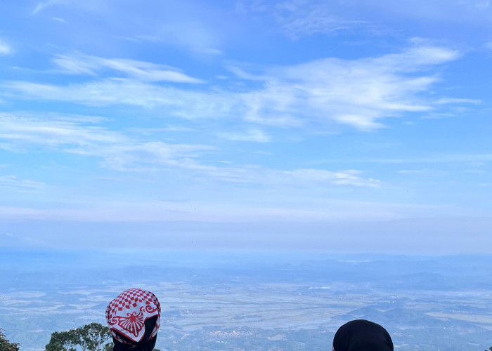 Bukan Sekedar Hobi, Mendaki di Tengah Kesibukan Jadi 