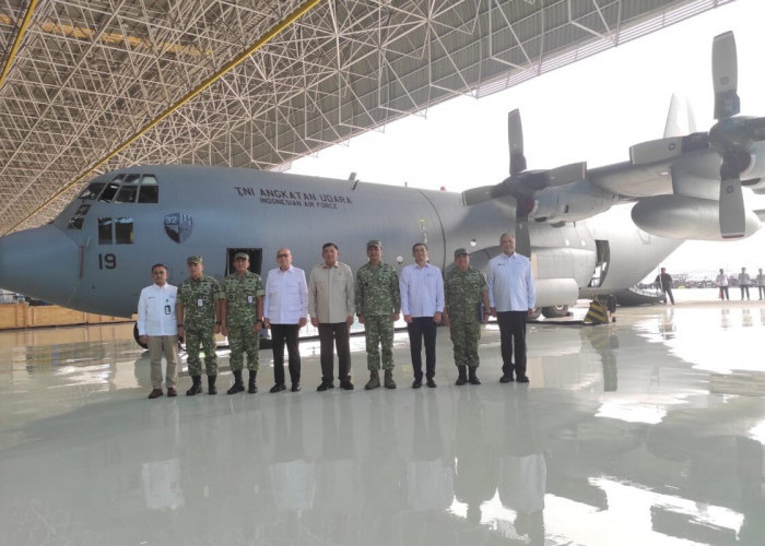 Hercules C-130H TNI AU Sukses Dimodernisasi di Dalam Negeri, Menhan: Bisa Berdiri di Atas Kaki Sendiri