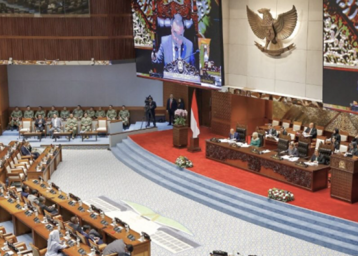 Bukan Lagi Kapal Perang, Eks KRI Ki Hajar Dewantara-364 Masuk Proses Lelang