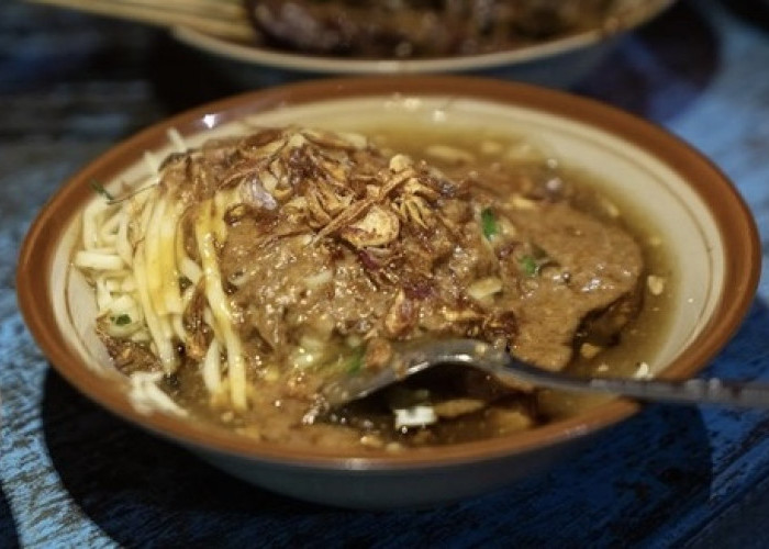 Mie Ongklok, Kuliner Legendaris Wonosobo dengan Kuah Kental yang Menggugah Selera