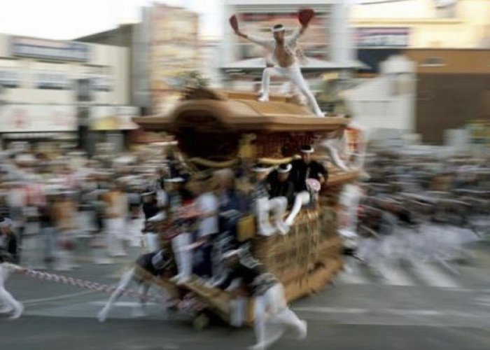 Dua Orang Tewas dalam Kecelakaan Festival Tradisional Jepang, 16 Orang Terluka