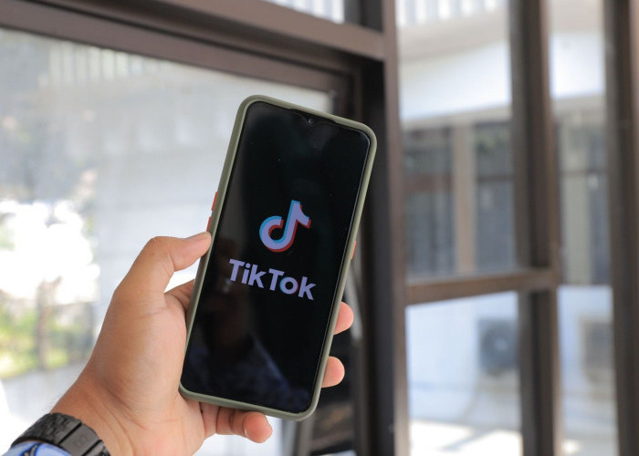 Bareskrim Bongkar Live Streaming Pornografi di TikTok dan Tevi, Enam Tersangka Diamankan