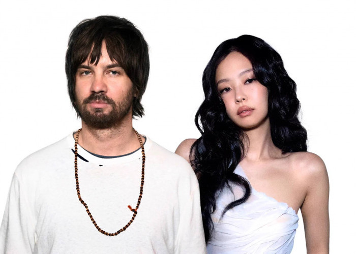 Jennie dan Tame Impala Raih No. 1 Billboard Radio Songs Lewat Dracula