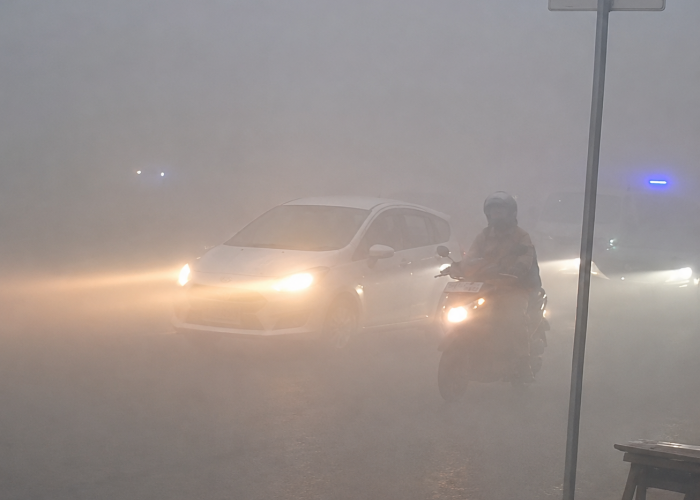 Kabut Asap Karhutla Selimuti Landasan Ulin Banjarbaru, Jarak Pandang Terbatas