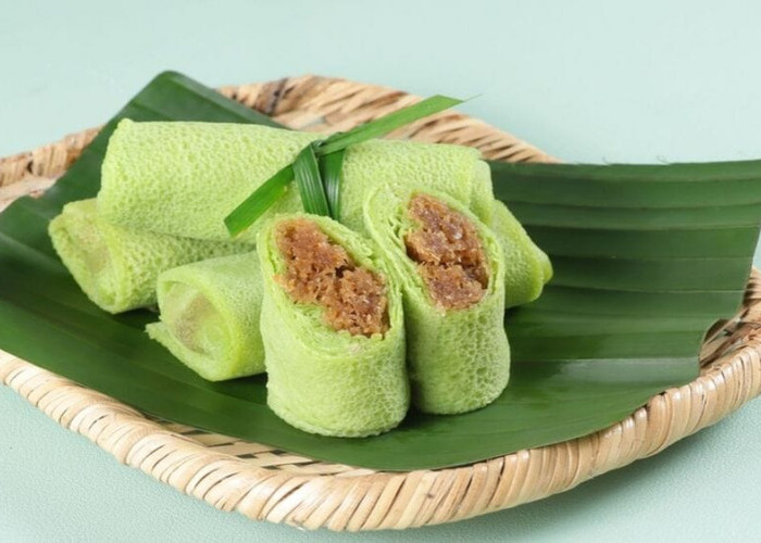 Dadar Gulung: Pancakenya Indonesia yang Kaya Sejarah Akulturasi dan Filosofi Alam