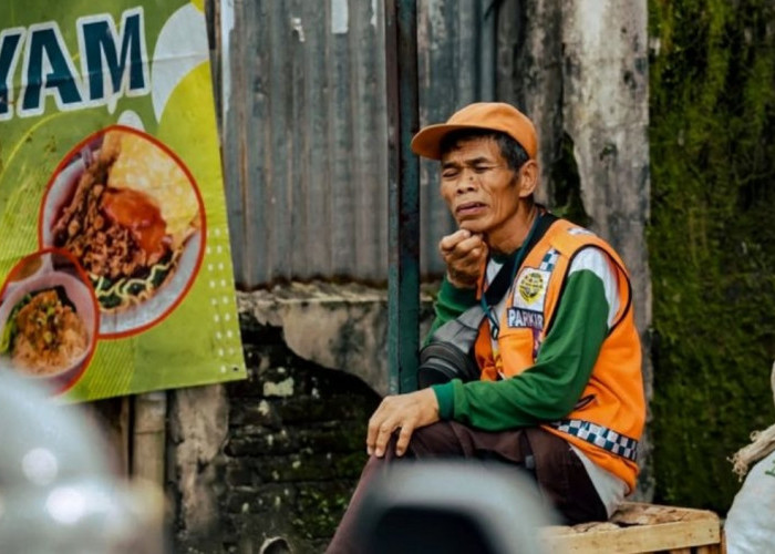 Jukir Liar Minimarket Tak Sekadar Ditertibkan, DPRD DKI Dorong Jadi Jukir Binaan