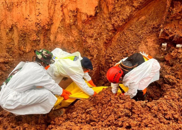 Tim SAR Temukan Korban ke-21 Longsor Cilacap pada Hari Kesembilan Pencarian
