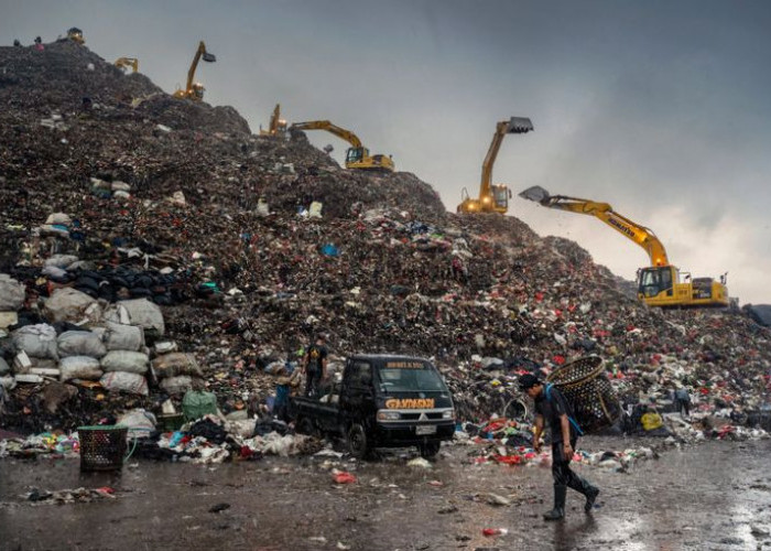 Pemerintah Target Hentikan TPA Open Dumping pada 2026