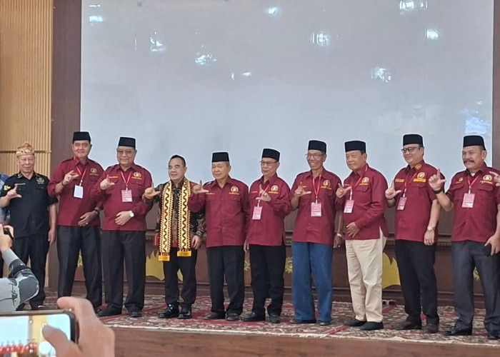 Gubernur Lampung Buka Mubes I HKSL, Perkuat Pelestarian Adat dan Sinergi Pembangunan Daerah