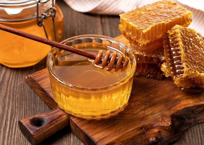 Madu Alami, Manisnya Bukan Sekadar Pemanis, Ini Manfaatnya bagi Tubuh