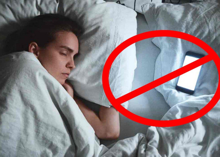 Bahaya Tersembunyi Meletakkan HP di Samping Kepala Saat Tidur: Bukan Sekadar Radiasi!