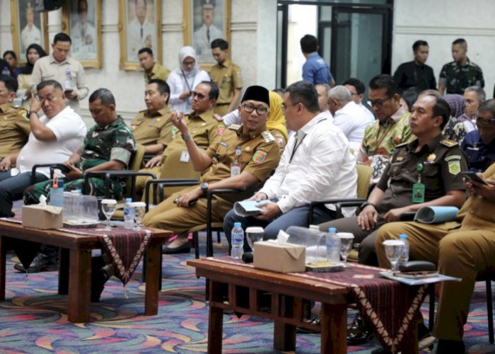 Prabowo Resmikan Inpres Jalan Daerah 2025, Lampung Dapat Penanganan 15 Ruas Jalan Strategis