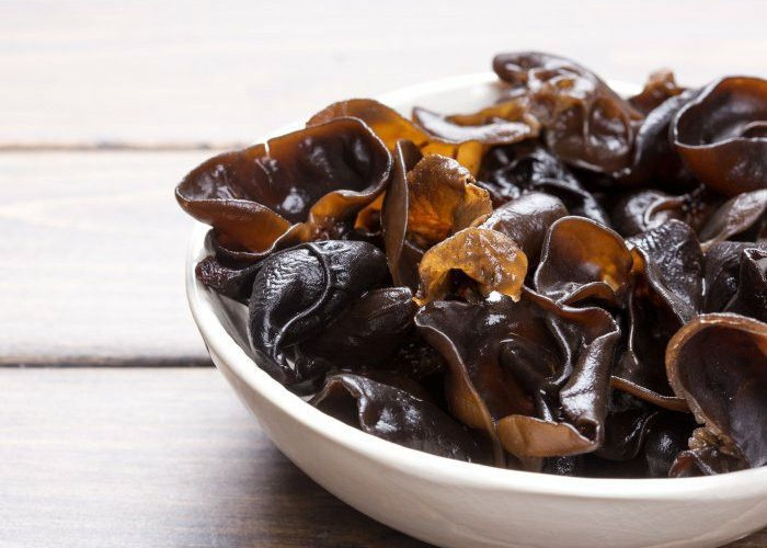 Jamur Kuping: Si Hitam Kenyal yang Kaya Manfaat untuk Tubuh