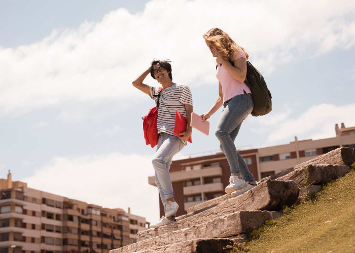 Memilih Gap Year Setelah Lulus SMA, Apa Untung dan Ruginya?