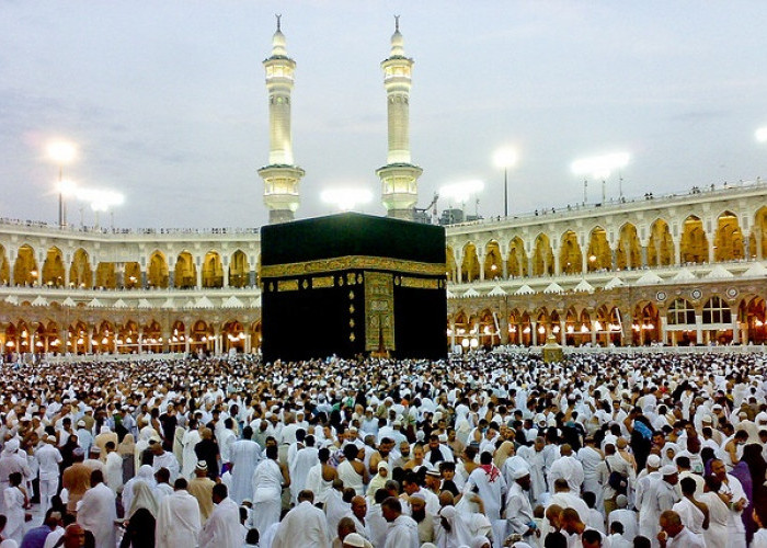 Kuota Haji Indonesia 2026 Tak Berubah, Ini Rincian Biaya Terbarunya!