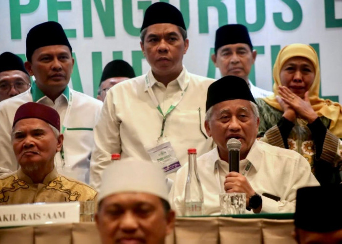 KH Zulfa Mustofa Resmi Ditunjuk Sebagai Pj Ketua Umum PBNU 