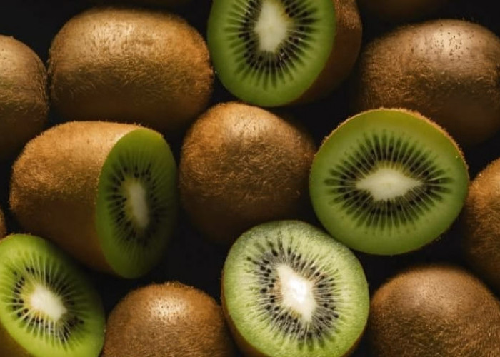 Tak Hanya Segar, Ini Lima Manfaat Buah Kiwi untuk Kesehatan Tubuh!