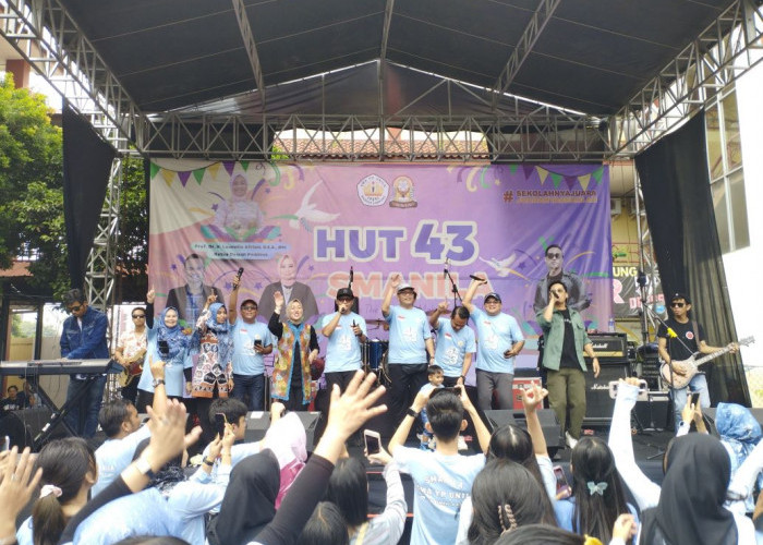 Semarak  HUT YP UNILA Ke-43 Hadirkan Guest Star 'Dide Hijau Daun'