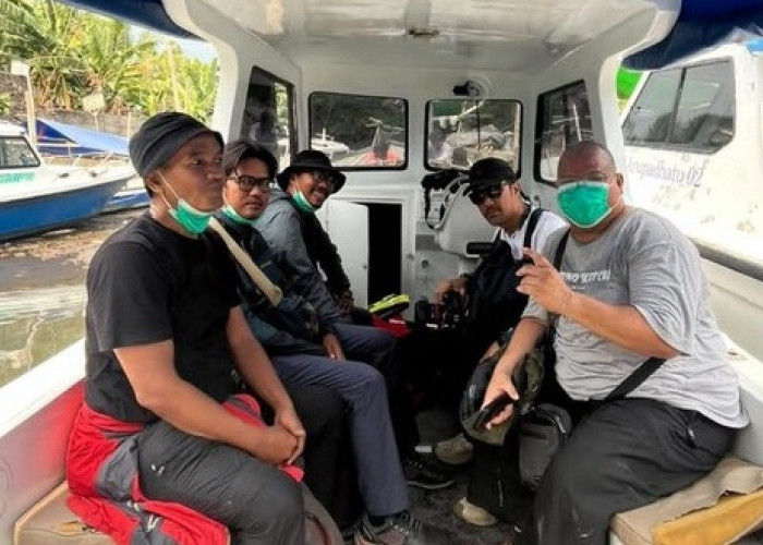 5 Jurnalis Hilang Kontak Saat Liputan Erupsi Anak Krakatau, Basarnas Kerahkan Tim SAR