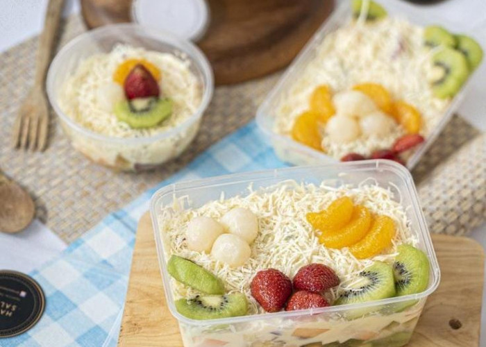 Salad Buah Menu Buka Puasa Segar dan Sehat 