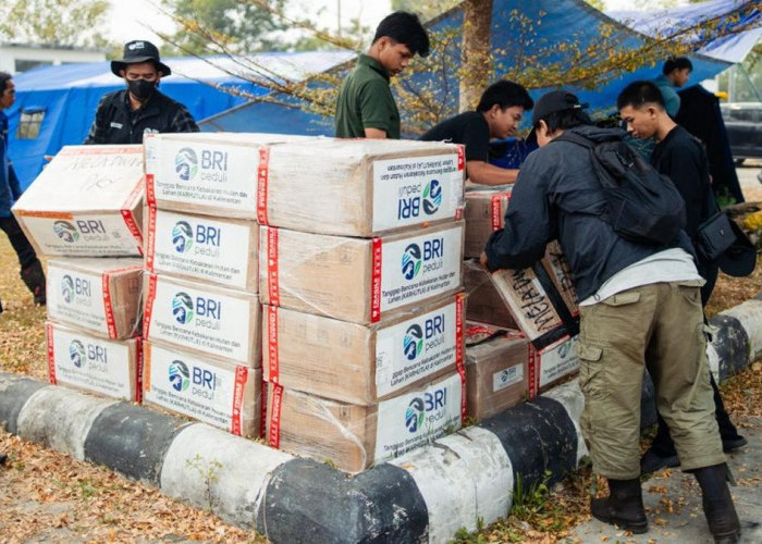 Dukung Penanganan Karhutla di Kalbar, BRI Kirim Ratusan Pompa Air dan Bantuan Kesehatan 