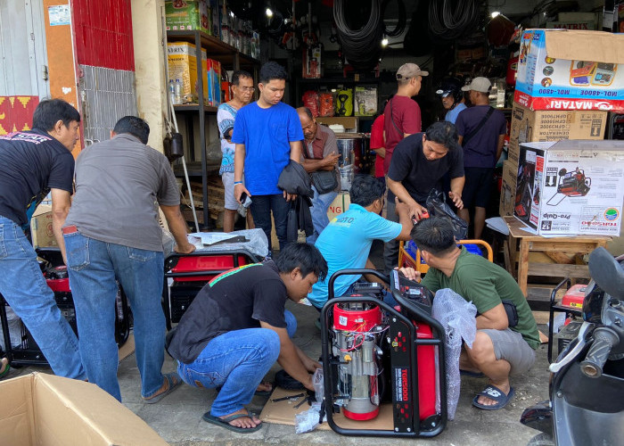 Penjualan Genset Seperti Beli Kacang, Tanpa Tawar Langsung Bayar