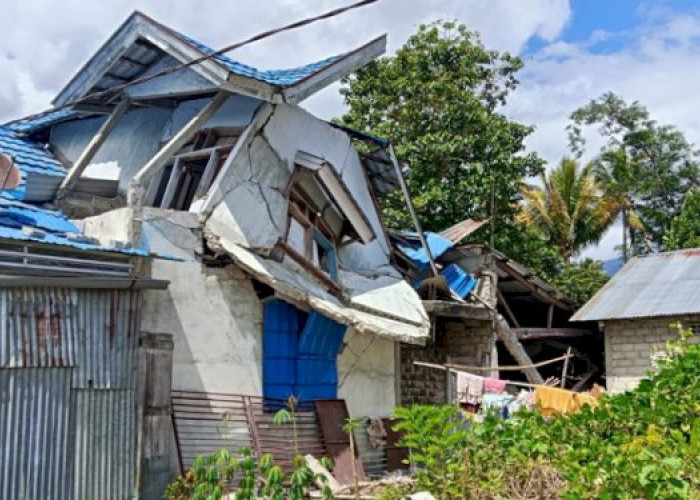Korban Gempa M 6,7 Sulawesi Tengah Bertambah Jadi Tiga Orang, Ribuan Warga Terdampak Bencana