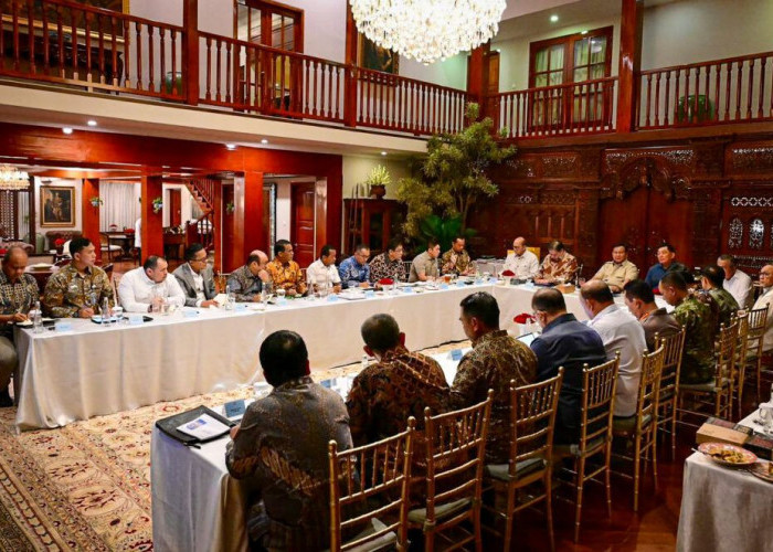 Presiden Prabowo Instruksikan Dapur Program MBG Lengkap Tes Kit Makanan Mulai Pekan Depan