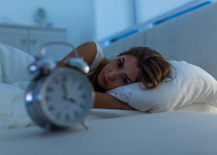 Sering Kaget Seperti Jatuh Saat Mau Tidur? Ini Penjelasan Medisnya