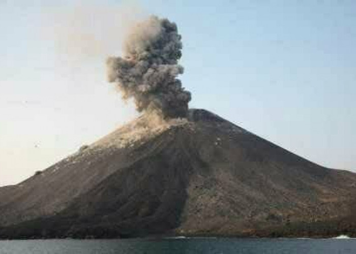 Status Gunung Anak Krakatau  Naik Level III, Polda Lampung Siagakan Satgas Aman Nusa