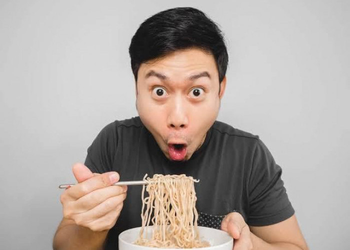 Mi Instan Bukan Sekadar Praktis: Kebiasaan Sepele yang Bisa Ganggu Kesehatan Tubuh