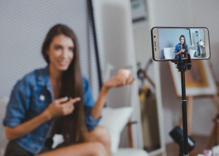 Pengaruh Influencer Semakin Kuat dalam Membentuk Gaya Hidup Remaja