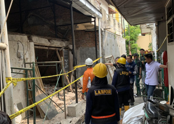 Ledakan Tabung Gas di Surabaya Hancurkan Belasan Rumah dan Lukai Dua Lansia