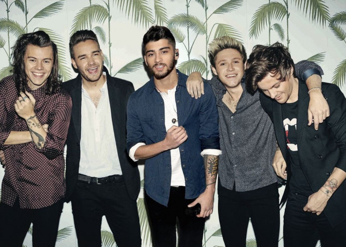 Louis Tomlinson Ungkapkan Ada 60 Lagu One Direction yang Belum Pernah Dirilis! 