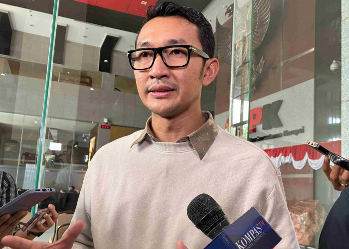 Ditemukan Tersembunyi di Plafon, KPK Sita Empat HP Milik Wamenaker Noel