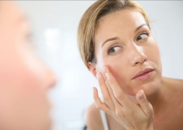 Sudah Rutin Pakai Skincare tapi Hasilnya Nihil? Bisa Jadi Kebiasaan Sehari-hari Ini Jadi Penyebabnya