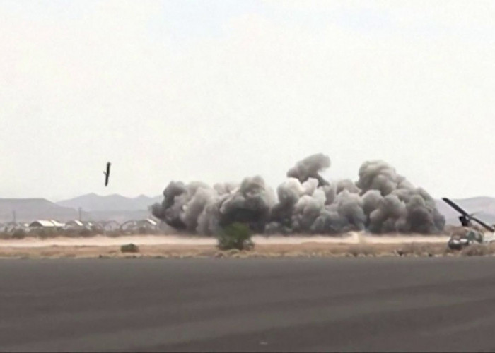 Houthi Serang Dua Bandara Arab Saudi, Tiga Orang Tewas dan 36 Terluka
