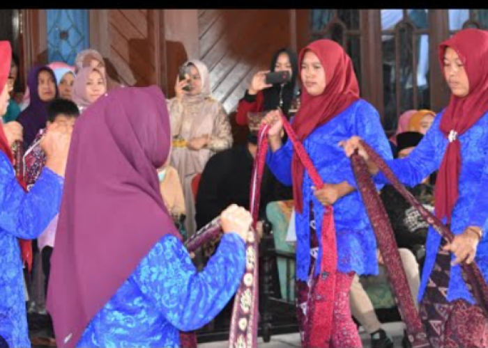 Melestarikan Tradisi Nyambai: Harmoni Muli, Mekhanai, dan Ibu-ibu di Lampung