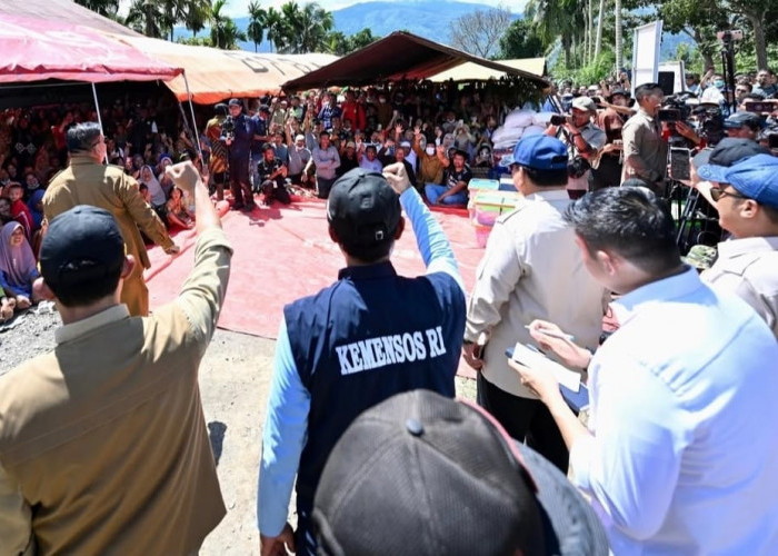 Kemensos Dirikan 28 Dapur Umum, Produksi 100 Ribu Porsi Makanan untuk Korban Bencana Sumatera