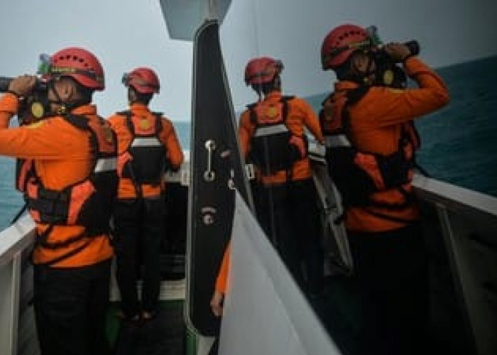 DPR Minta Basarnas Buka Lagi Pencarian Jurnalis Hilang di Gunung Anak Krakatau