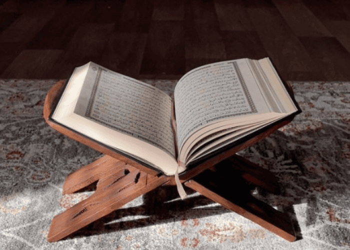 Jangan Lewatkan! Ini Keutamaan Membaca Surat Al Kahfi di Hari Jumat 