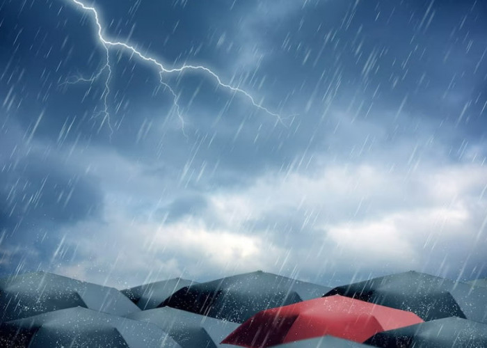 PRAKIRAAN CUACA LAMPUNG HARI INI : BMKG Ingatkan Hujan Lebat Disertai Petir 