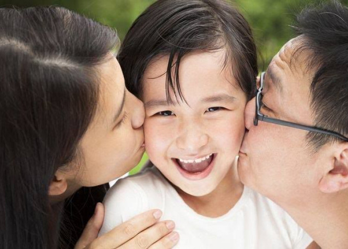 Biar Makin Dekat, Begini Cara Sederhana Bangun Hubungan Hangat dengan Anak