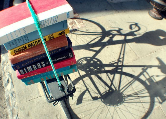 Komunitas Literasi Keliling: Membawa Jendela Dunia ke Dusun-Dusun Terpencil di Way Kanan