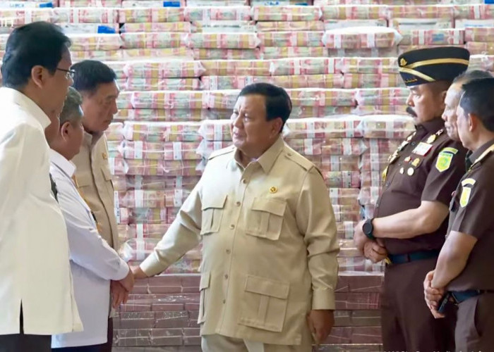 Prabowo Saksikan Penyerahan Rp13,2 Triliun Hasil Kasus Korupsi CPO dari Kejagung ke Kas Negara
