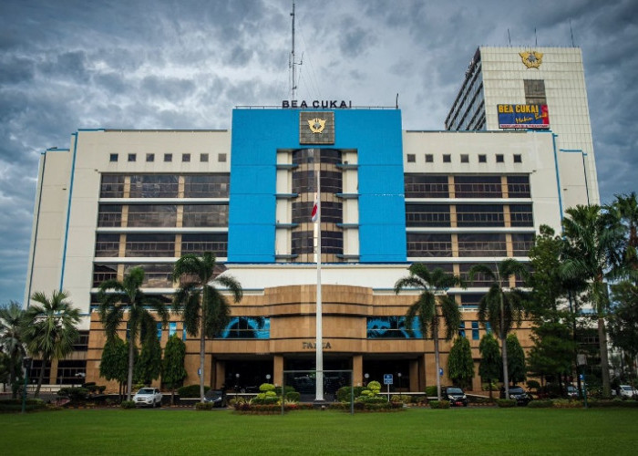 Kejagung Geledah Kantor Bea Cukai, Usut Dugaan Korupsi Ekspor Limbah Sawit