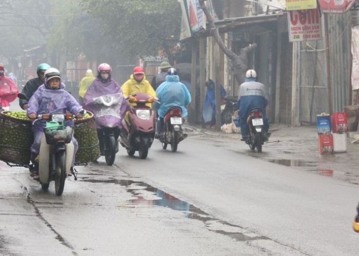 Kamu Sering Bepergian Saat Musim Hujan? Ini Dia 8 Tips Aman Berkendara Saat Musim Hujan